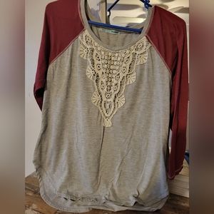 3/4 length shirt